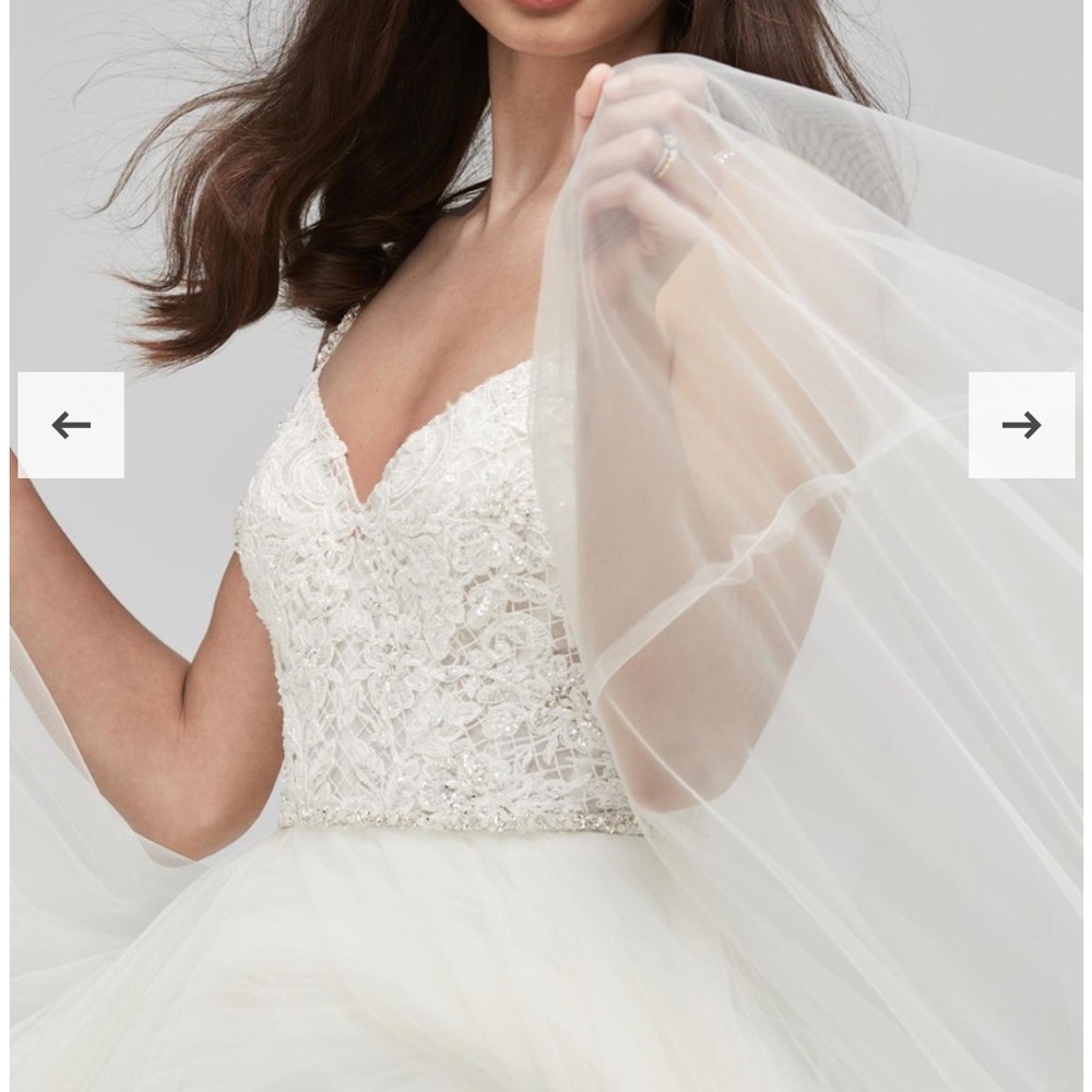 WTOO BY WATTERS Jura Wedding Dress Bridal Gown Size 2 (2P Petite) White Beaded - Picture 4 of 11